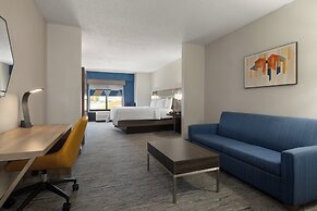 Holiday Inn Express & Suites Sebring by IHG