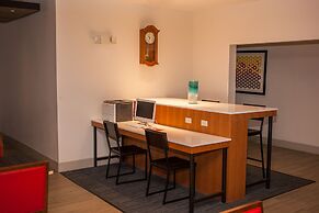 Holiday Inn Express Hotel & Suites by IHG