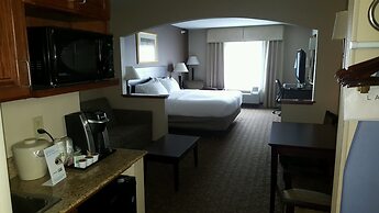 Holiday Inn Express Hotel & Suites Concordia by IHG