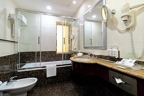 Holiday Inn Kuwait by IHG