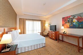 Holiday Inn Kuwait by IHG