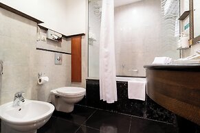 Holiday Inn Kuwait by IHG