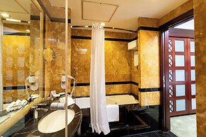 Holiday Inn Kuwait by IHG