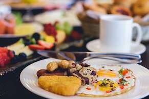 Holiday Inn Kuwait by IHG