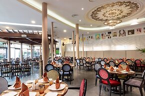 Holiday Inn Kuwait by IHG