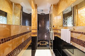 Holiday Inn Kuwait by IHG