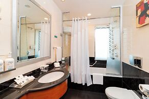 Holiday Inn Kuwait by IHG