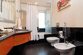 Holiday Inn Kuwait by IHG