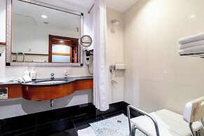 Holiday Inn Kuwait by IHG