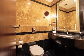 Holiday Inn Kuwait by IHG