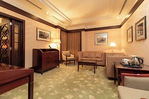 Holiday Inn Kuwait by IHG