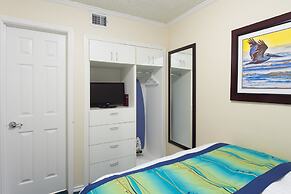 Casa Del Mar Beachfront Suites