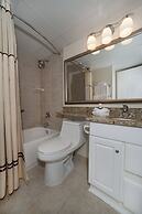 Casa Del Mar Beachfront Suites