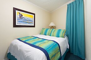 Casa Del Mar Beachfront Suites