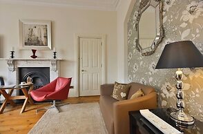 Taunton House Hotel