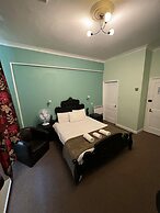 The George Hotel