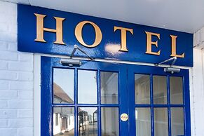 The George Hotel