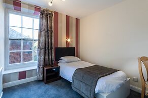 The George Hotel