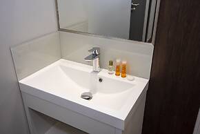 Howard Winchester Hotel