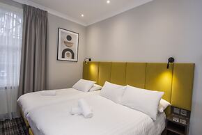 Howard Winchester Hotel