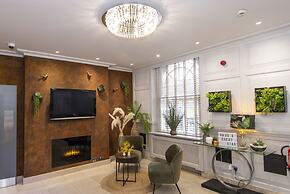 Howard Winchester Hotel