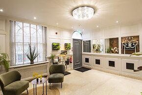 Howard Winchester Hotel