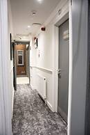 Howard Winchester Hotel