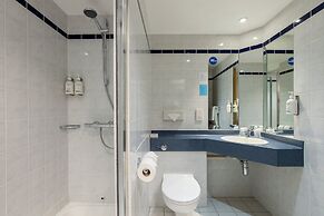 Holiday Inn Express Poole by IHG