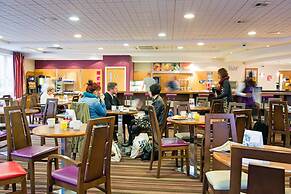 Holiday Inn Express Poole by IHG