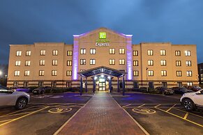 Holiday Inn Express Poole by IHG