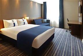 Holiday Inn Express Poole by IHG
