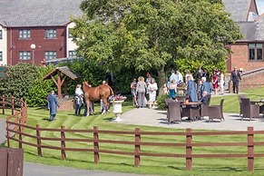 The Wiltshire Hotel, Golf and Leisure Resort