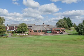 The Wiltshire Hotel, Golf and Leisure Resort