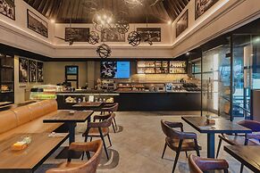 The Vira Bali Boutique Hotel & Suite