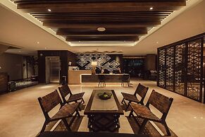 The Vira Bali Boutique Hotel & Suite