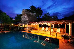 Kosrae Nautilus Resort