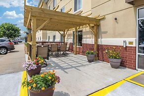 Comfort Suites Coralville I-80