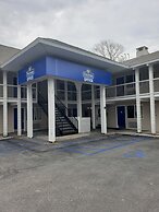 Travelodge by Wyndham Traverse City MI