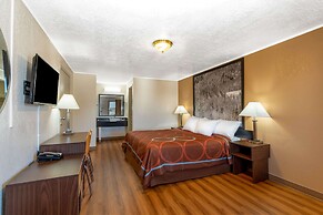 Super 8 by Wyndham Evanston