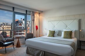 Le Parisis Paris Tour Eiffel