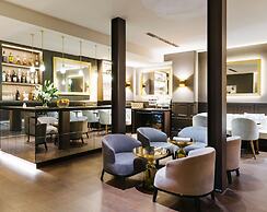 Le Parisis Paris Tour Eiffel