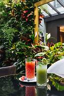 Le Parisis Paris Tour Eiffel