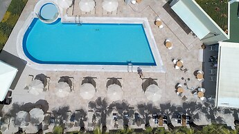 Angela Suites Boutique Hotel