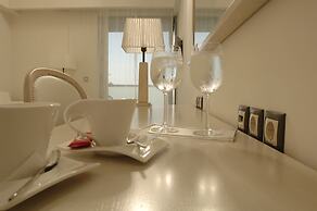 Angela Suites Boutique Hotel