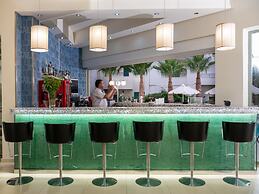 Angela Suites Boutique Hotel