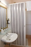 Phi Hotel Ambra