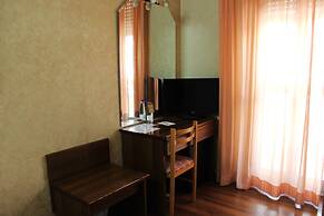 Phi Hotel Ambra