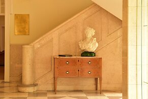 Pousada Palácio de Queluz – Historic Hotel