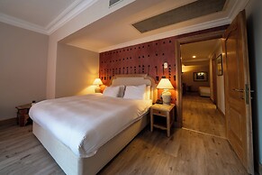 The Norm Oriental Kemer