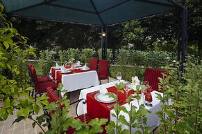 The Norm Oriental Kemer